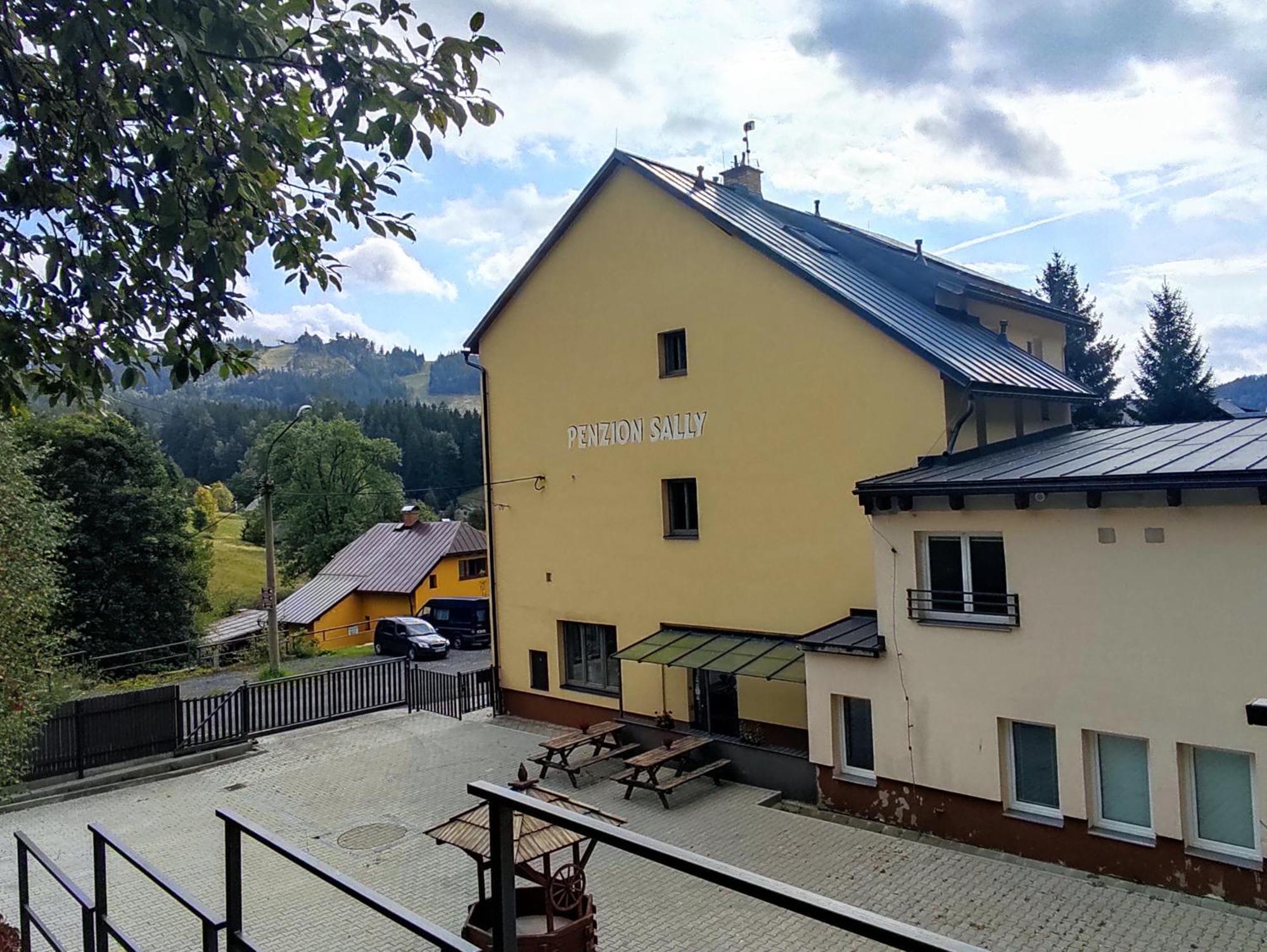 Penzion Sally Albrechtice v Jizerskych horach Esterno foto